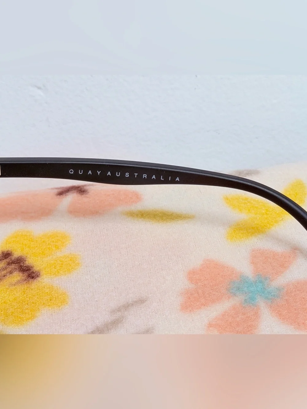 Quay Australia Black Cat-Eye Sunglasses with Dark Lenses